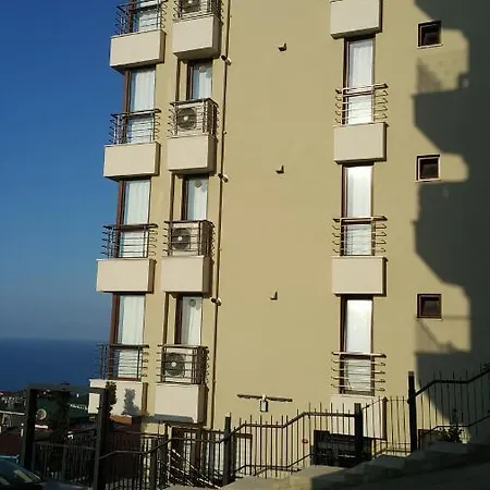 Daire Nıl Harika Ve Panoramik Bir Deniz Manzaralı Yeni Tesis