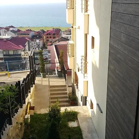 Daire Nıl Harika Ve Panoramik Bir Deniz Manzaralı Yeni Tesis